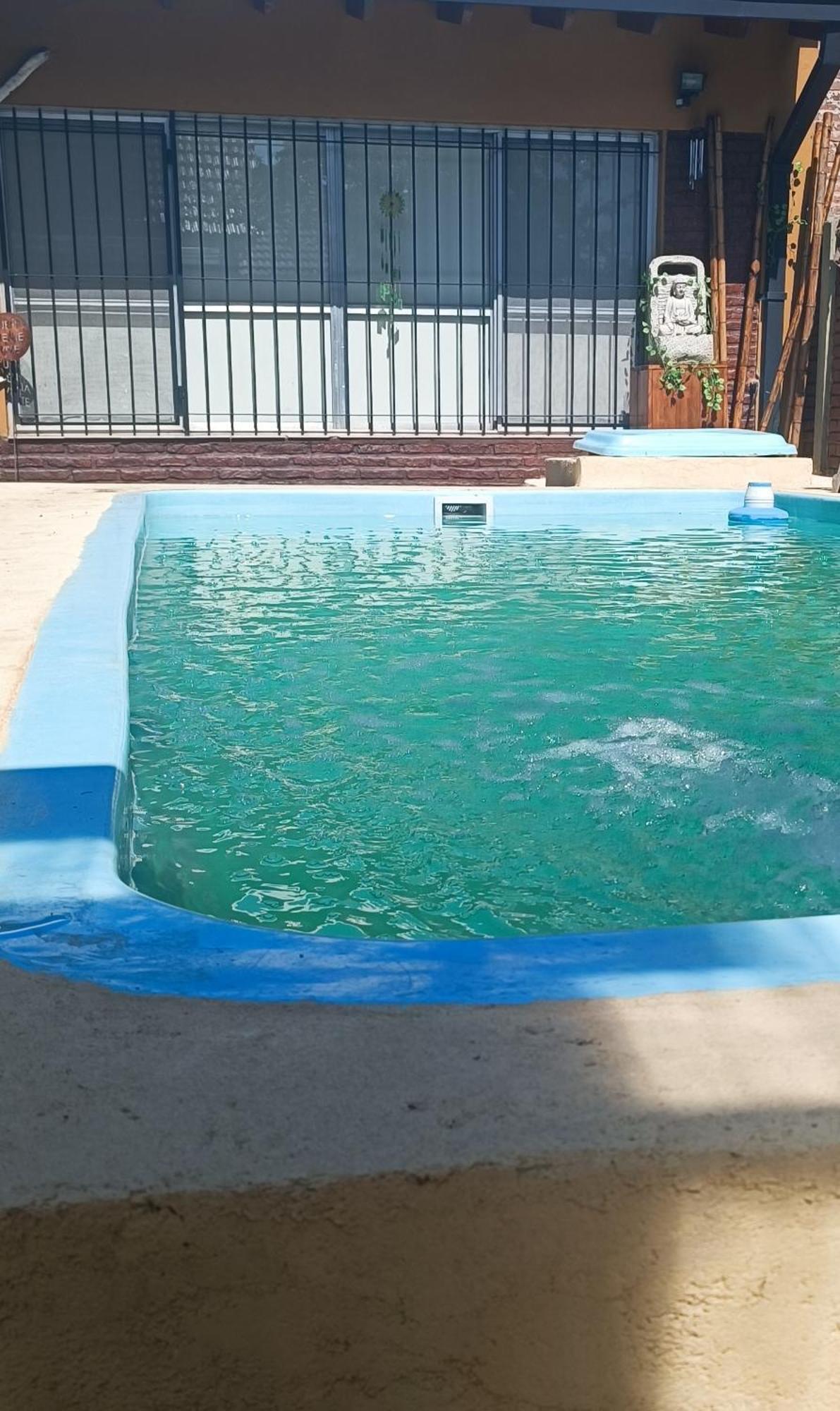 Casa Olivia- Alojamiento Con Piscina - Aeropuerto Ezeiza Exterior photo